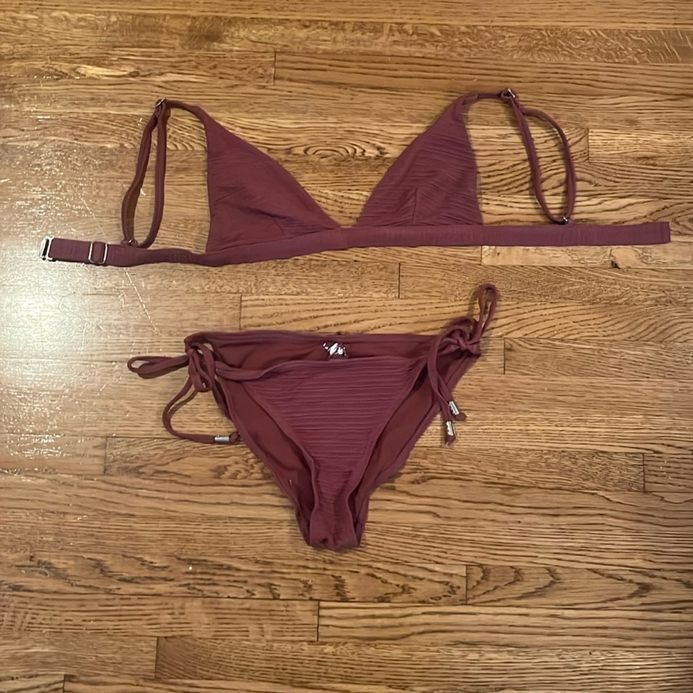 Wine red bikini